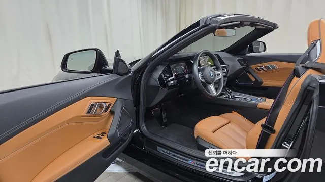 BMW Z4 2022 thumb 9