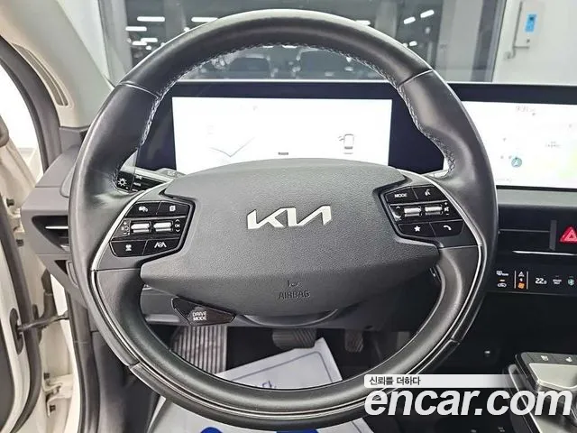 Kia EV6 2021 thumb 9