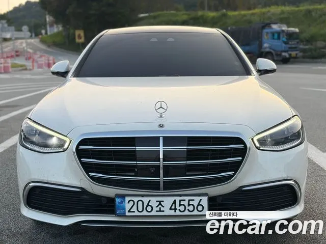 Mercedes-Benz S-Класс 2022 thumb 12
