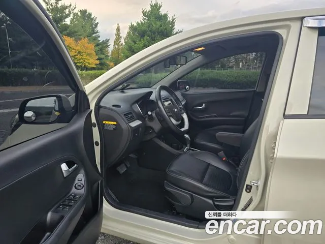 Kia Morning 2016 thumb 11