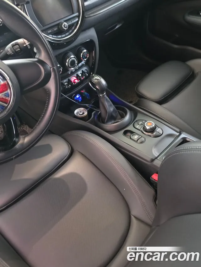 MINI Clubman 2017 thumb 7