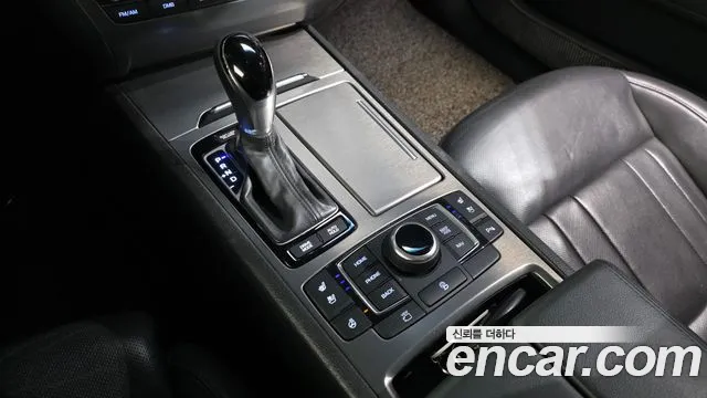 Hyundai Genesis 2015 thumb 9