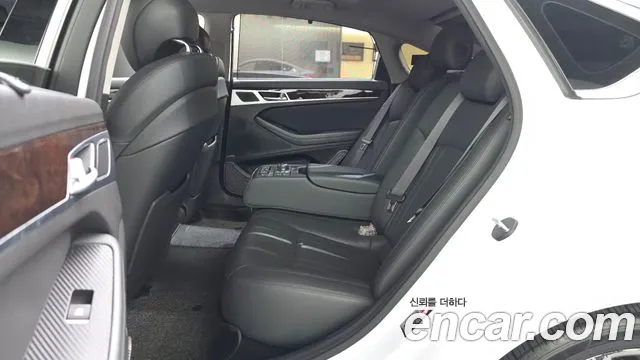 Hyundai Genesis 2015 thumb 11