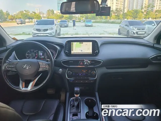 Hyundai Santa Fe 2019 thumb 7