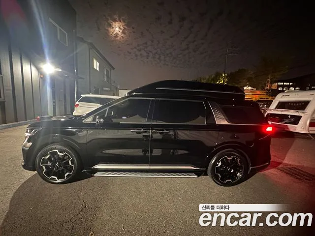 Kia Carnival 2022 thumb 2