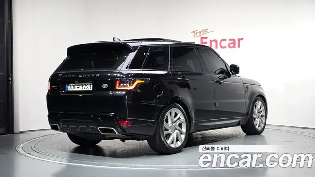 Land Rover Range Rover Sport 2019 thumb 2