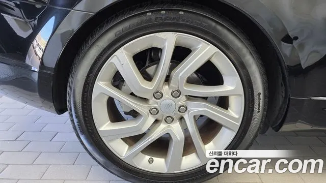 Land Rover Range Rover Sport 2019 thumb 5
