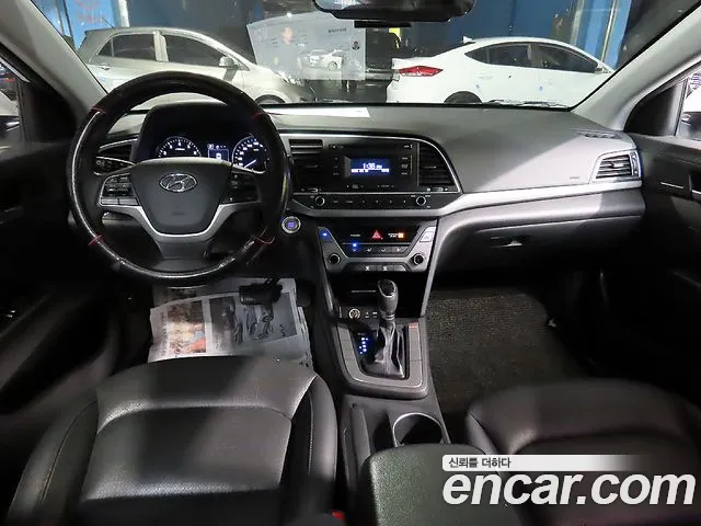 Hyundai Avante 2017 thumb 7