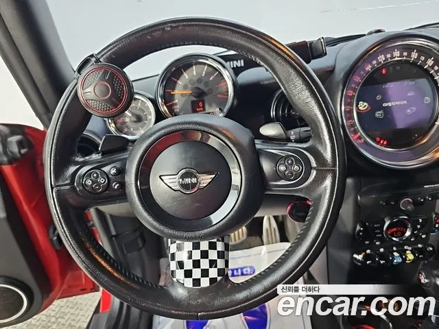 MINI Cooper Convertible 2015 thumb 9