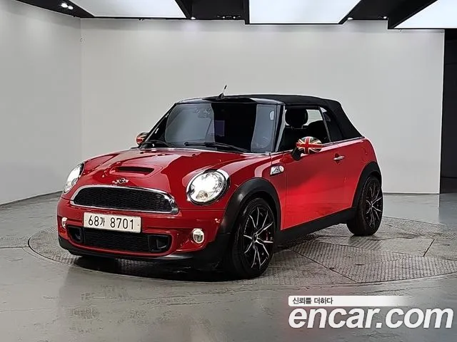 MINI Cooper Convertible 2015 thumb 12