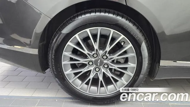 Genesis G80 2022 thumb 5