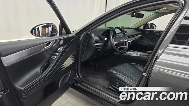 Genesis G80 2022 thumb 10