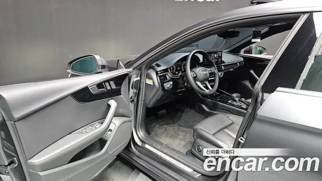 Audi A5 2022 thumb 10