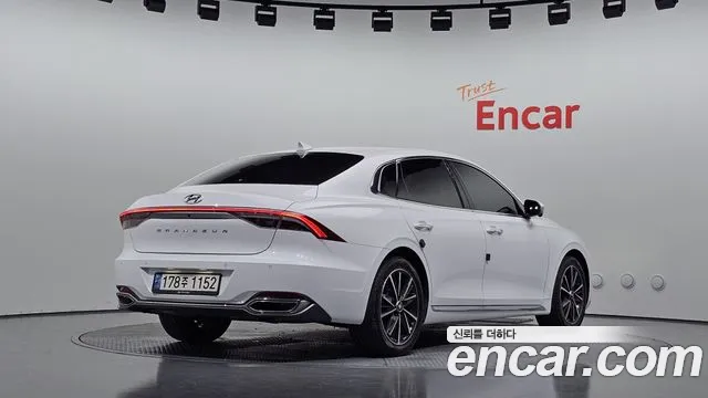 Hyundai Grandeur 2021 thumb 2