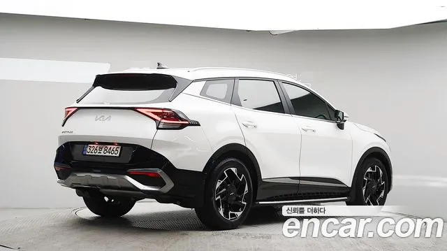 Kia Sportage 2023 thumb 4