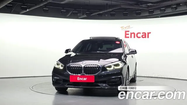 BMW 1-Series 2020 thumb 3