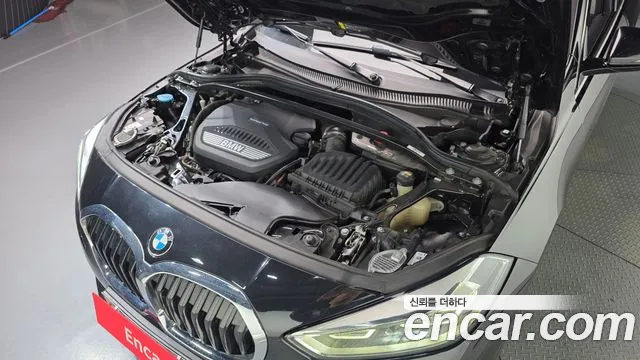 BMW 1-Series 2020 thumb 6