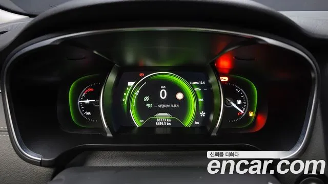 Renault-KoreaSamsung Megane 2017 thumb 8