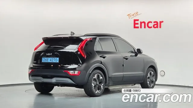 Kia Niro 2022 thumb 2