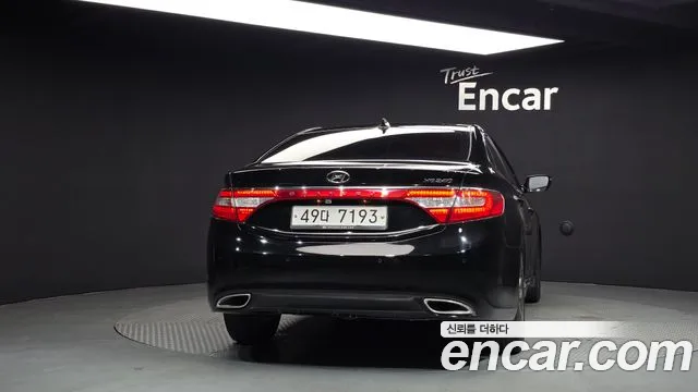 Hyundai Grandeur 2012 thumb 4