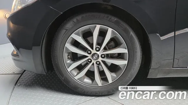 Hyundai Grandeur 2012 thumb 5
