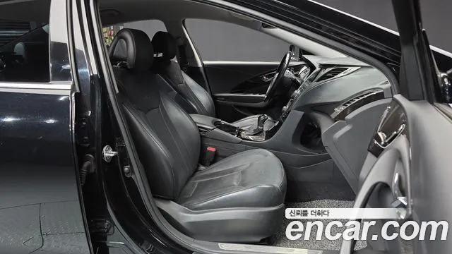 Hyundai Grandeur 2012 thumb 11