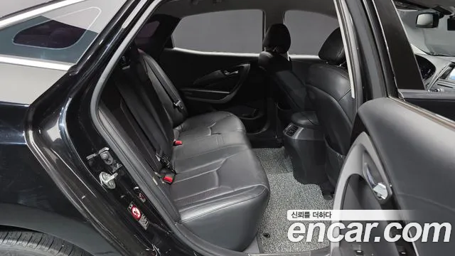Hyundai Grandeur 2012 thumb 12