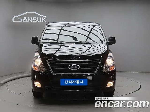 Hyundai Starex 2017 thumb 3