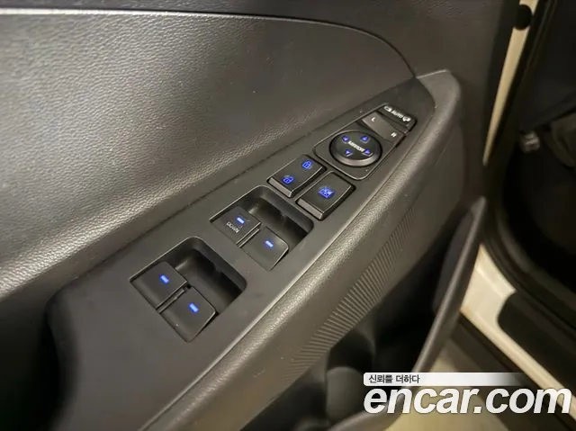 Hyundai Tucson 2016 thumb 10