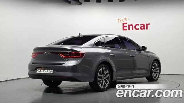 Renault-KoreaSamsung Megane 2016 thumb 2