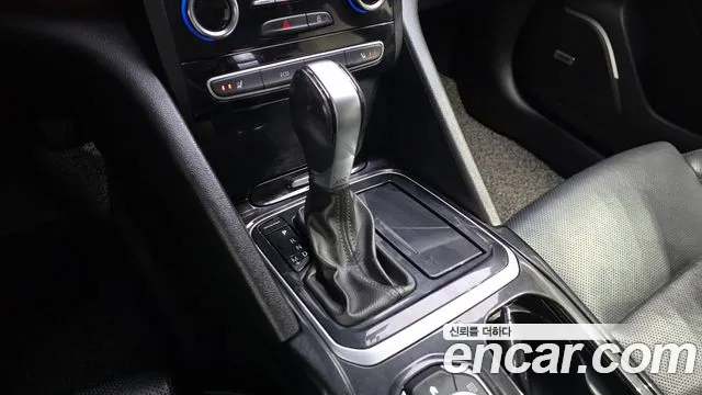 Renault-KoreaSamsung Megane 2016 thumb 9