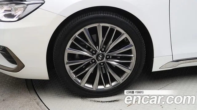 Hyundai Grandeur 2016 thumb 5