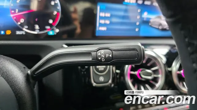 Mercedes-Benz CLA 2025 thumb 8