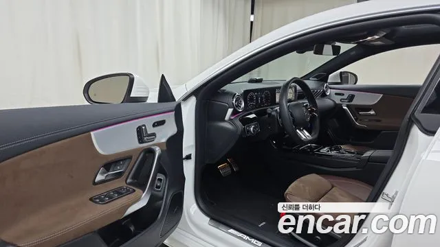 Mercedes-Benz CLA 2025 thumb 9