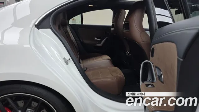 Mercedes-Benz CLA 2025 thumb 10
