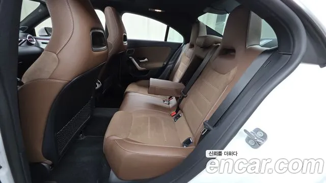 Mercedes-Benz CLA 2025 thumb 11