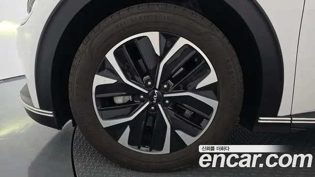 Kia EV6 2022 thumb 5