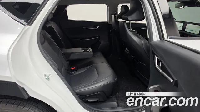 Kia EV6 2022 thumb 11