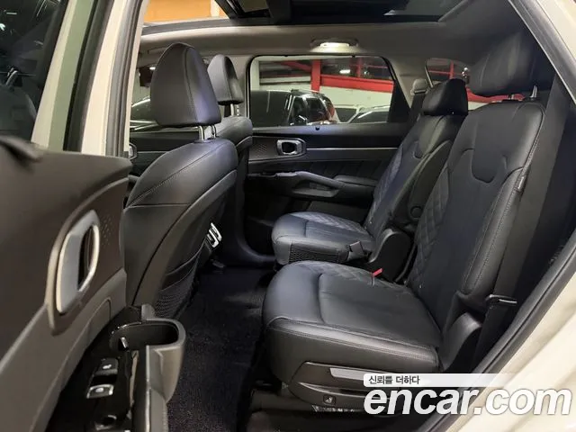 Kia Sorento 2024 thumb 8