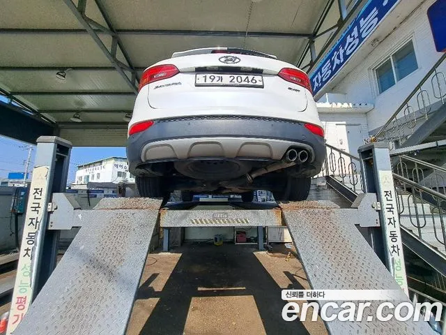 Hyundai Santa Fe 2015 thumb 2