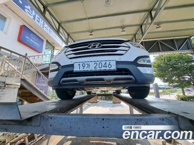 Hyundai Santa Fe 2015 thumb 5
