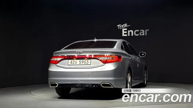 Hyundai Grandeur 2015 thumb 4