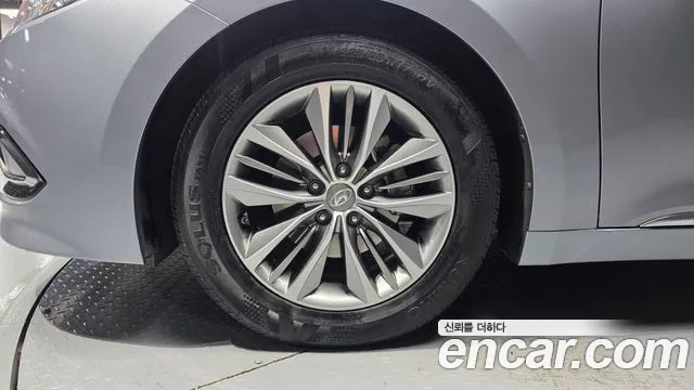 Hyundai Grandeur 2015 thumb 5