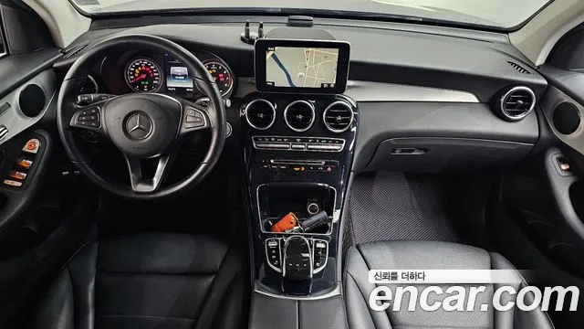 Mercedes-Benz GLC 2018 thumb 7