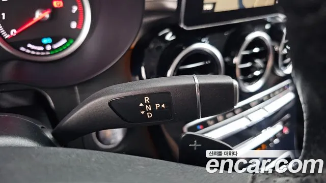Mercedes-Benz GLC 2018 thumb 9
