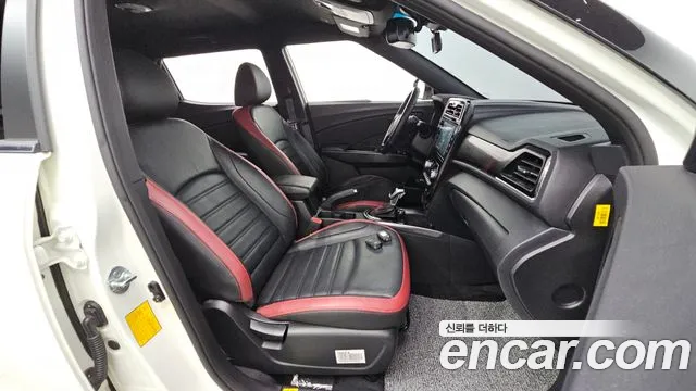 KG_Mobility_Ssangyong TIBOLI 2019 thumb 12