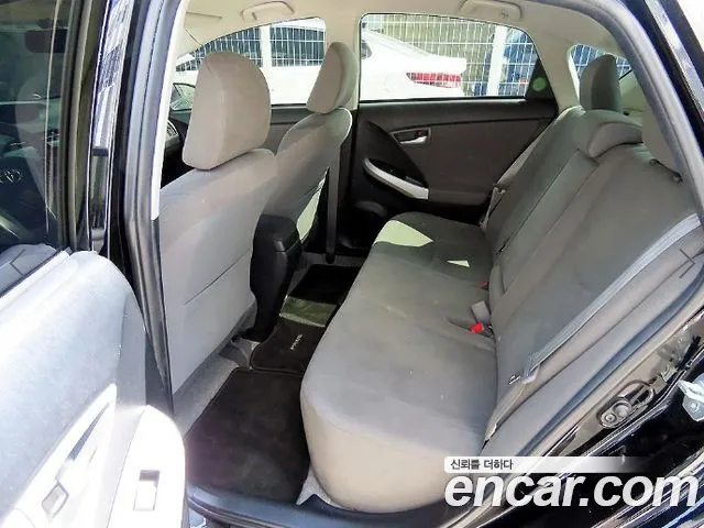 Toyota Prius 2014 thumb 6