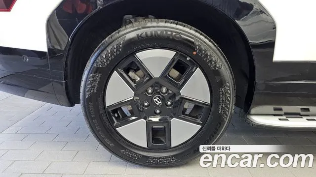 Hyundai Santa Fe 2024 thumb 5
