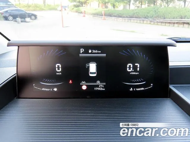 Hyundai Staria 2022 thumb 9