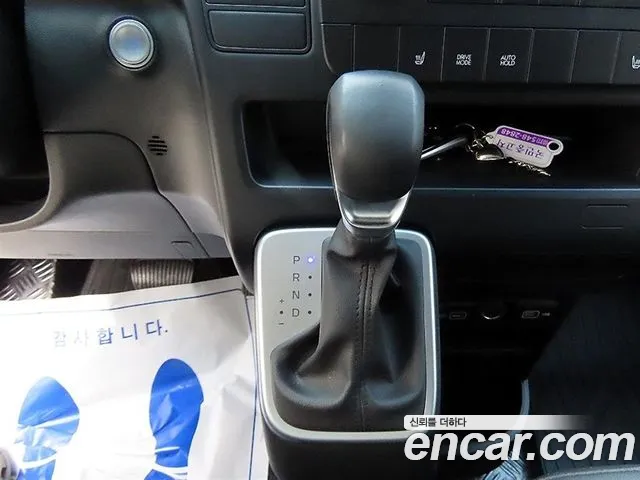 Hyundai Staria 2022 thumb 10